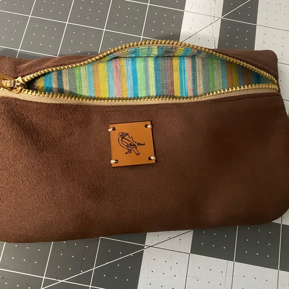 Cute bum bag! - Picture 12 of 13